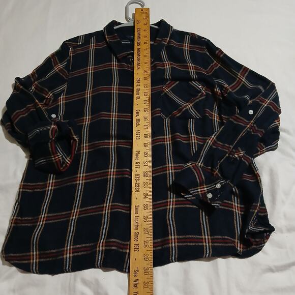 TOMMY HILFIGER Women's XL Adjustable-Sleeved Blue/Red/Cream  Plaid Flannel Shirt - Picture 9 of 12
